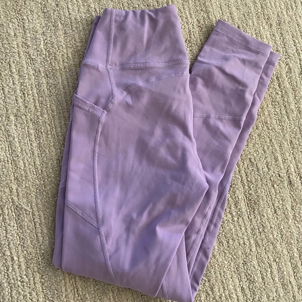 TYC LILAC heart booty resilient leggings